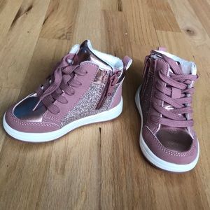 Toddler pink/glitter high-top sneakers